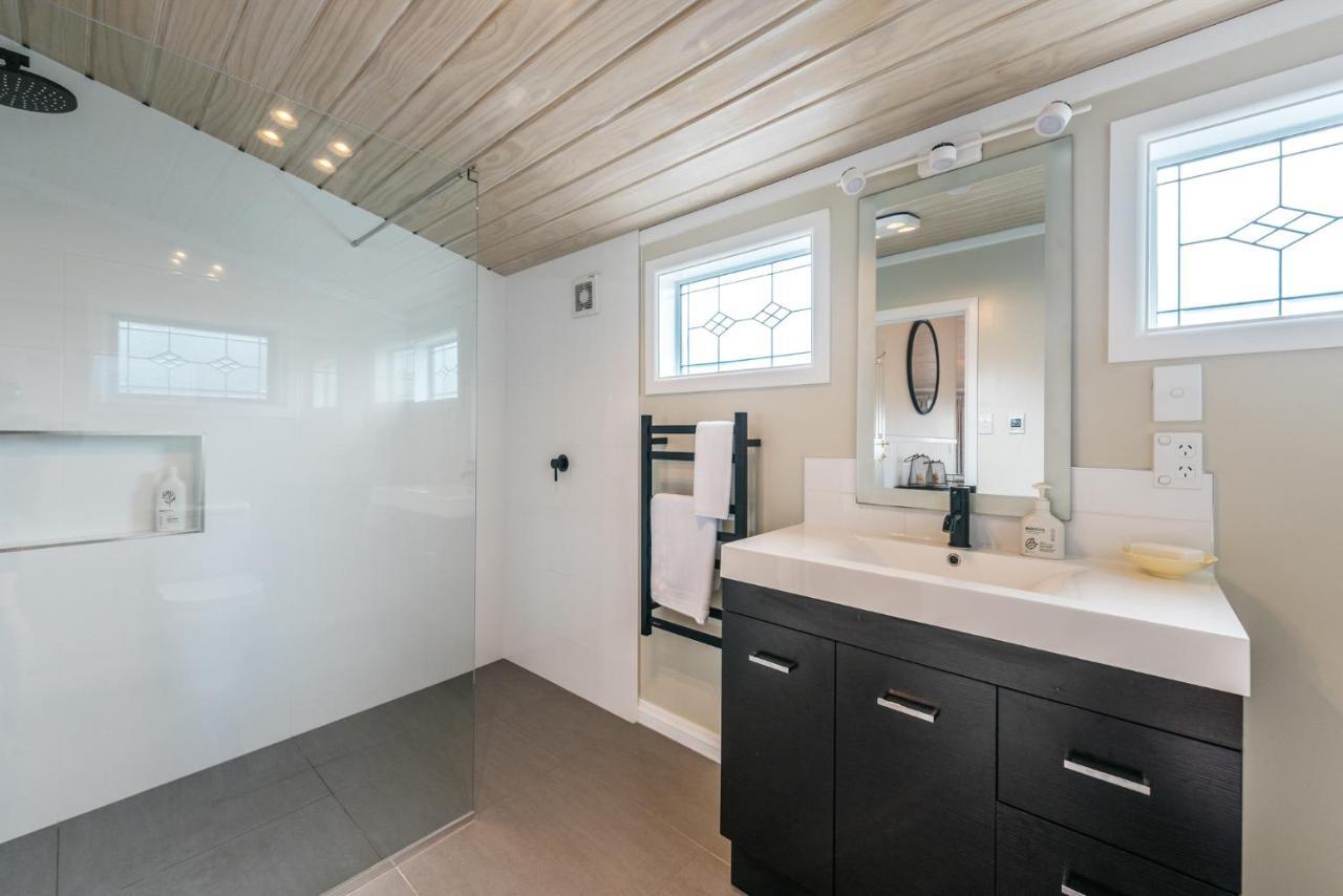Pohutukawa Cottage, Waiheke Island Surfdale 外观 照片